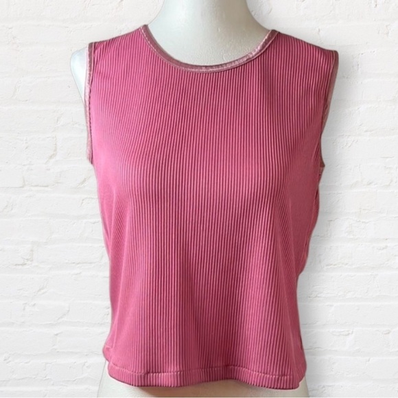 Allison Daley Tops - Allison Daley Petite pink ribbed top with satin trim sleeveless scoopneck SZ PS